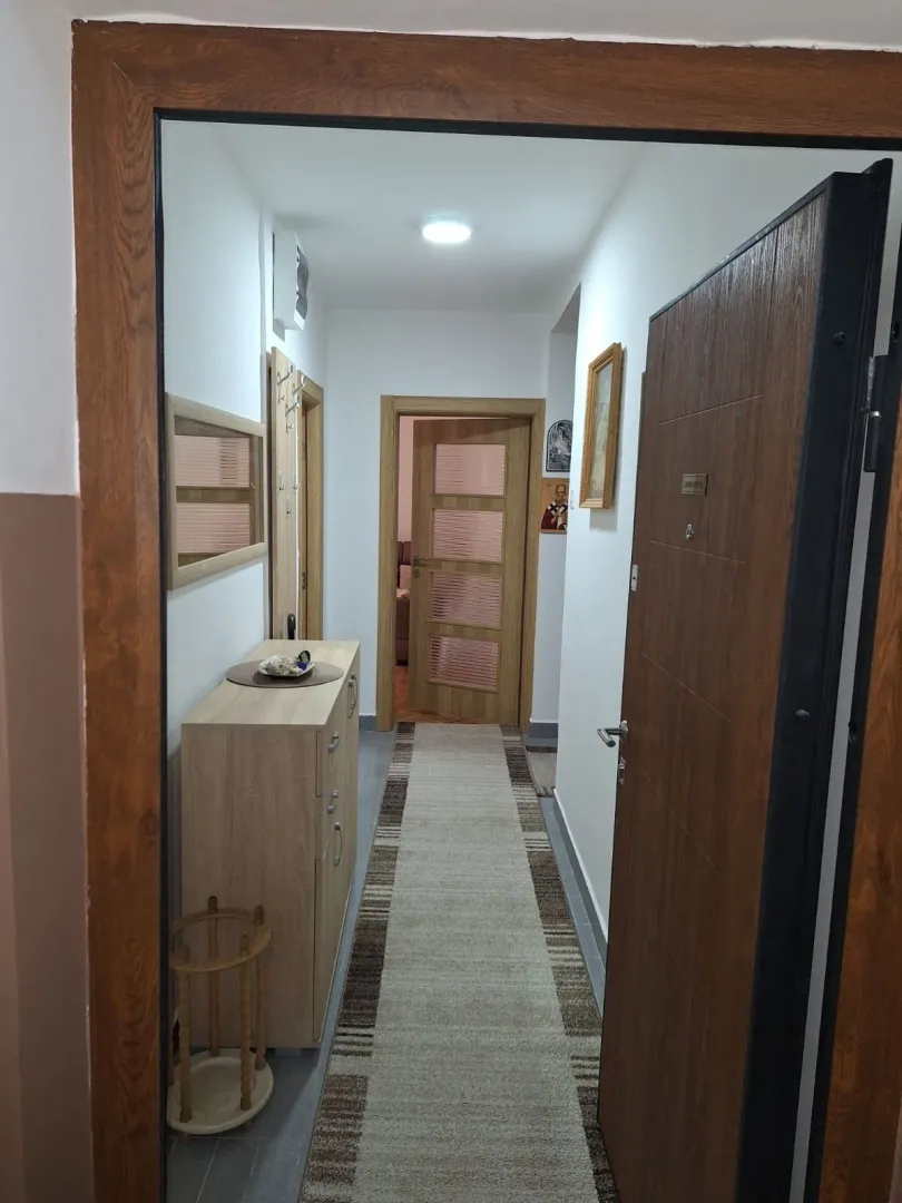 Izdavanje, jednosoban stan, 49m², Budva okolina, Budva