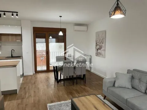 Izdavanje, trosoban stan, 84m², Zvezdarska Šuma, Zvezdara Sve Podlokacije - image 4