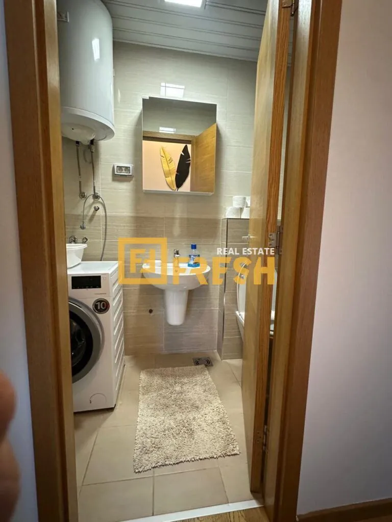Rent, two bedroom apartment, 64m², City Kvart, Podgorica