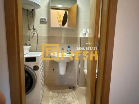 Izdavanje, dvosoban stan, 64m², City Kvart, Podgorica - image 19