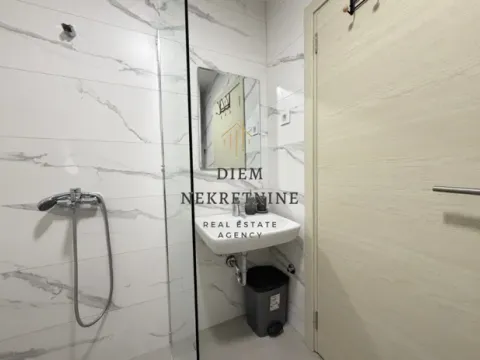 Rent, one bedroom apartment, 50m², Zagorič, Podgorica - image 9