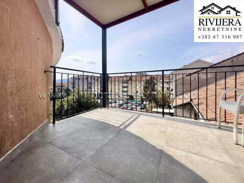 Prodaja, dvosoban stan, 60m², Centar, Tivat
