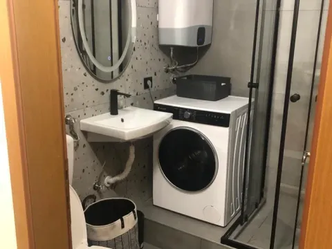 Izdavanje, jednosoban stan, 58m², Budva, Crna Gora - image 3