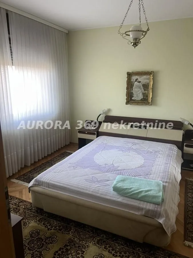 Prodaja, kuća, 129m², Ruma, Srbija
