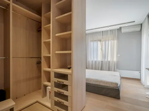 Sale, two bedroom apartment, 138m², Budva, Crna Gora - image 9