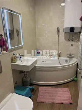 Izdavanje, trosoban stan, 70m², Crveni Krst, Beograd - image 8