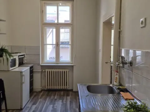 Izdavanje, jednosoban stan, 37m², Centar, Novi Sad - image 12