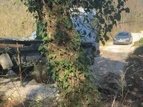 Prodaja, plac, 800m², Kotor, Crna Gora - image 4