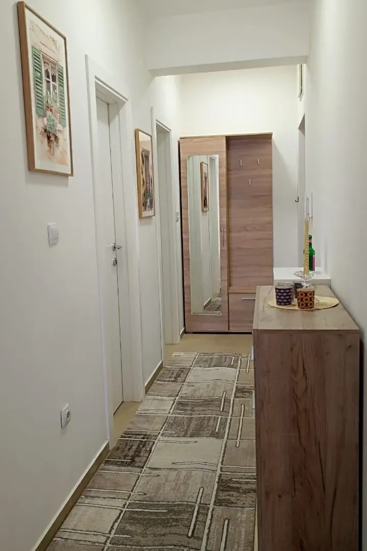 Rent, studio apartment, 38m², Zabjelo, Podgorica