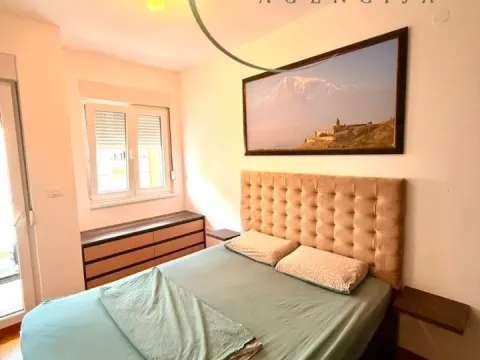 Rent, one bedroom apartment, 44m², City Kej, Podgorica - image 5