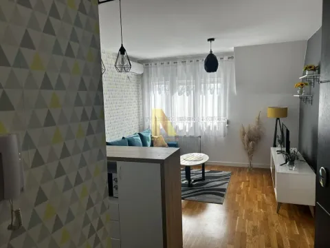 Izdavanje, jednosoban stan, 37m², Novo naselje, Novi Sad - image 11