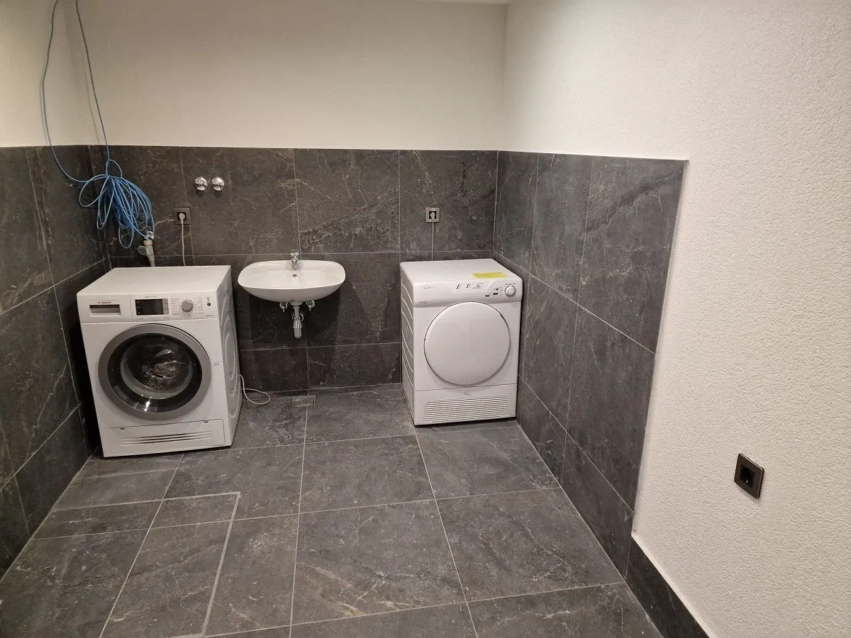 Rent, three bedroom apartment, 148m², Dedinje Sve Podlokacije, Beograd