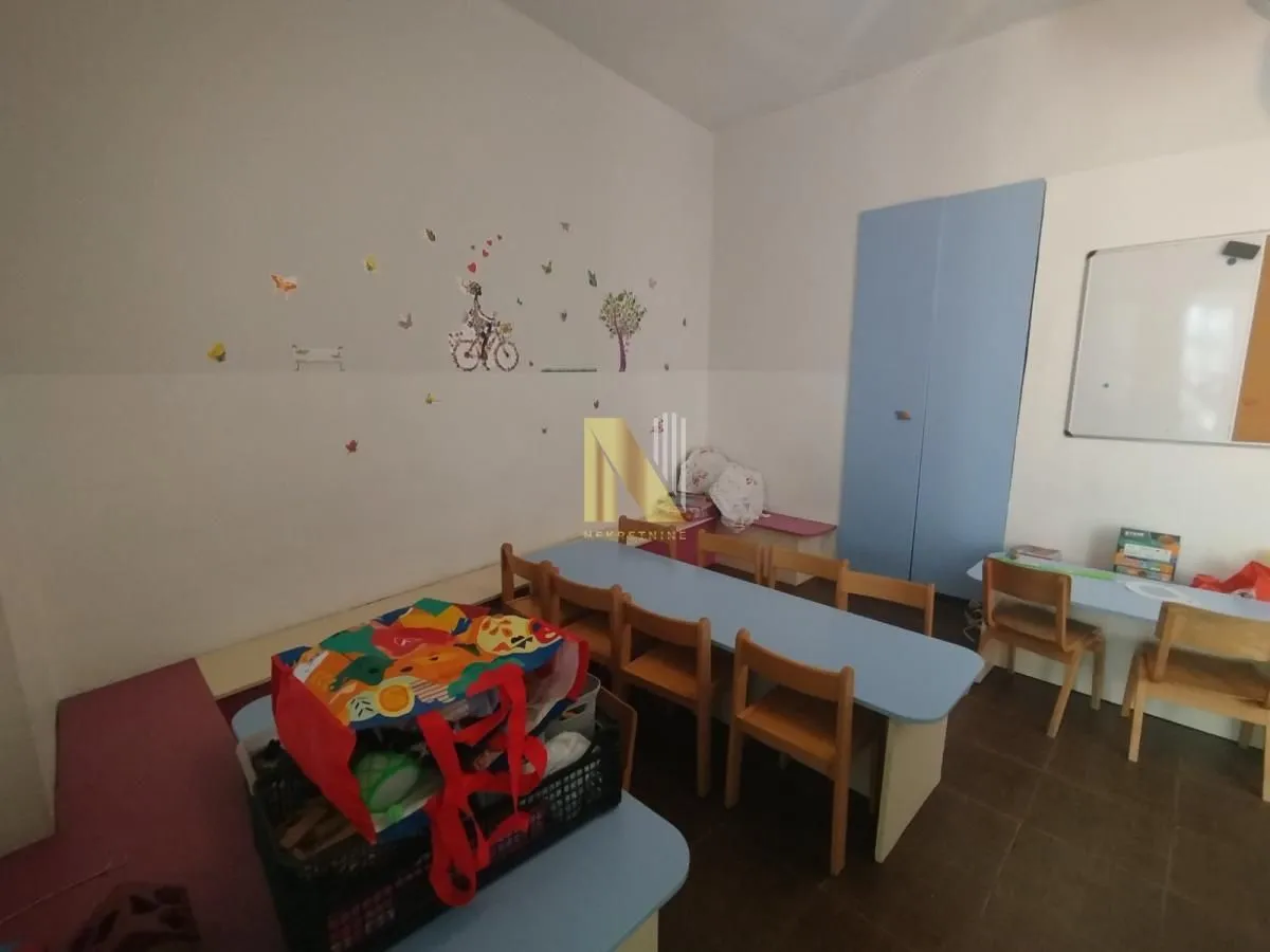Rent, office space, 119m², Salajka, Novi Sad Sve Podlokacije