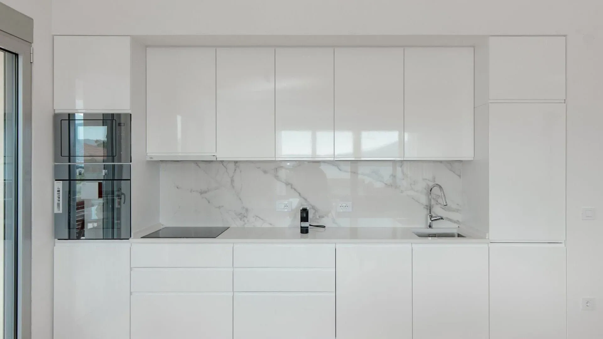Rent, house, 273m², Marići, Tivat