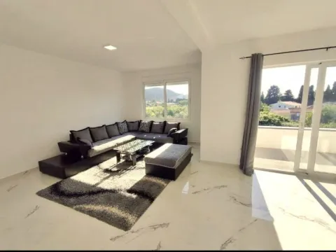 Rent, two bedroom apartment, 77m², Bjeliši, Bar - image 1