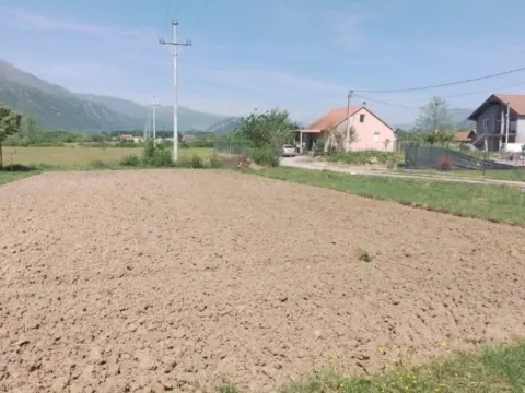 Prodaja,  zemljište, 520m2, Grlić, Danilovgrad