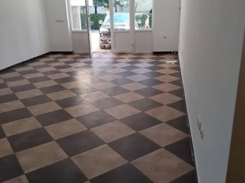 Rent, office space, 40m², Seljanovo, Tivat - image 2