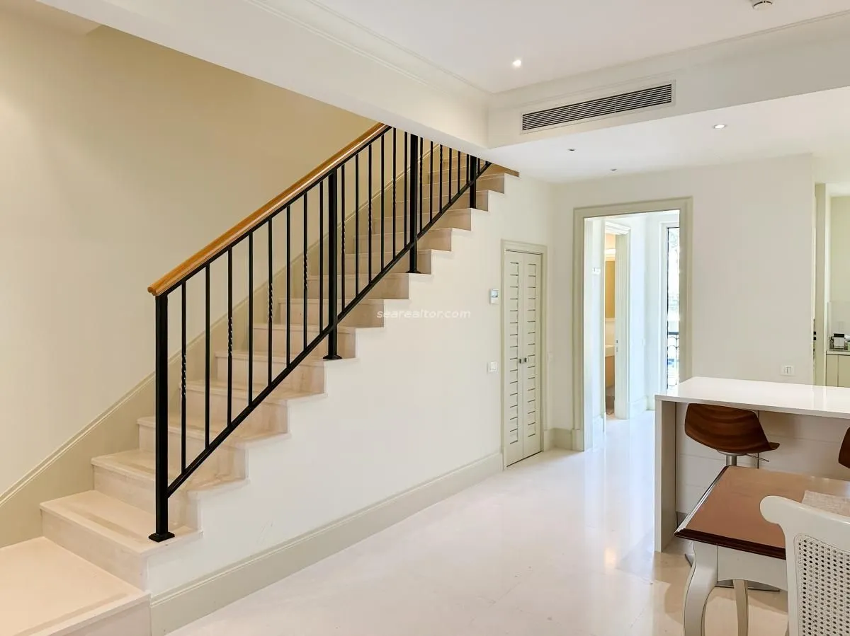 Prodaja, dvosoban stan, 115m², Porto Montenegro, Tivat