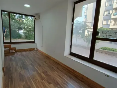 Prodaja, poslovni prostor, 35m², Bar, Crna Gora - image 2