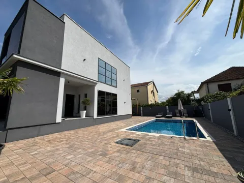 Sale, house, 150m², Donja Gorica, Podgorica - image 2