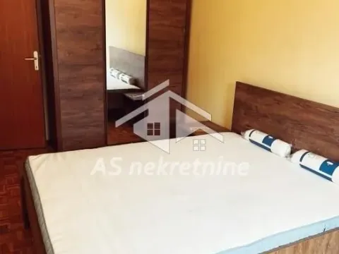 Izdavanje, trosoban stan, 75m², Tašmajdan, Palilula Sve Podlokacije - image 9