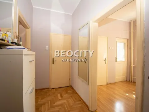 Prodaja, stan, 60m², Terazije, Užice - image 6
