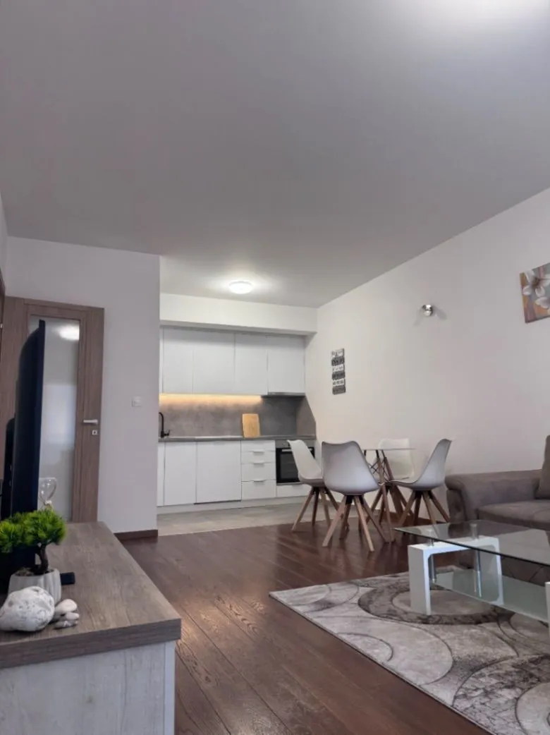 Rent, two bedroom apartment, 72m², Master Kvart, Podgorica