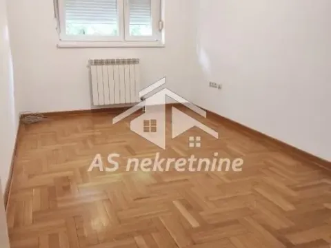 Izdavanje, trosoban stan, 94m², Lion, Zvezdara Sve Podlokacije - image 10