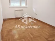 Izdavanje, trosoban stan, 94m², Lion, Zvezdara Sve Podlokacije - image 10