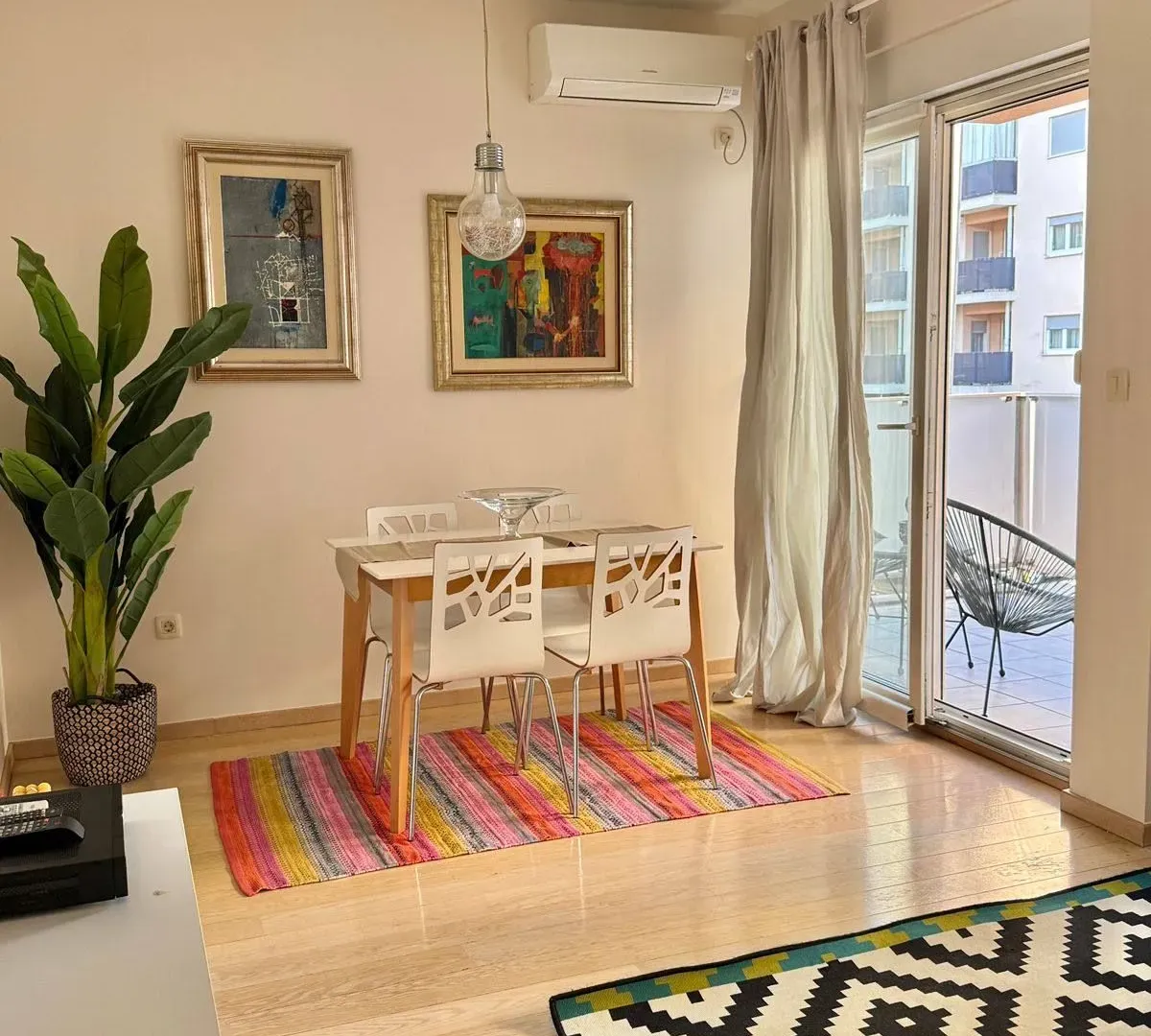Izdavanje, jednosoban stan, 53m², City Kvart, Podgorica