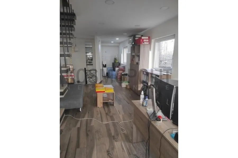 Prodaja, trosoban stan, 72m², Profesorska Kolonija, Palilula Sve Podlokacije