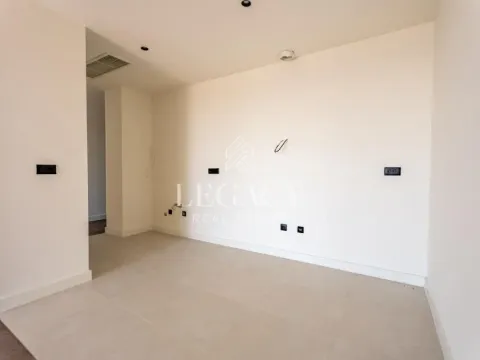 Prodaja, trosoban stan, 114m², Savski Venac, Beograd - image 8