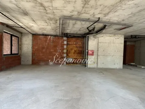 Sale, office space, 370m², Sajam, Novi Sad Sve Podlokacije - image 3