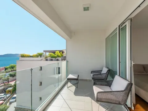 Prodaja, trosoban stan, 83m², Pržno, Budva - image 2