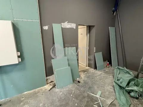 Rent, office space, 970m², Pančevo, Srbija - image 11