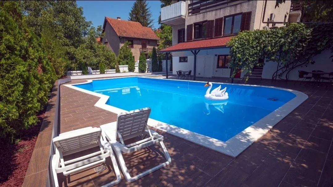 Prodaja, kuća, 380m², Šanac, Loznica