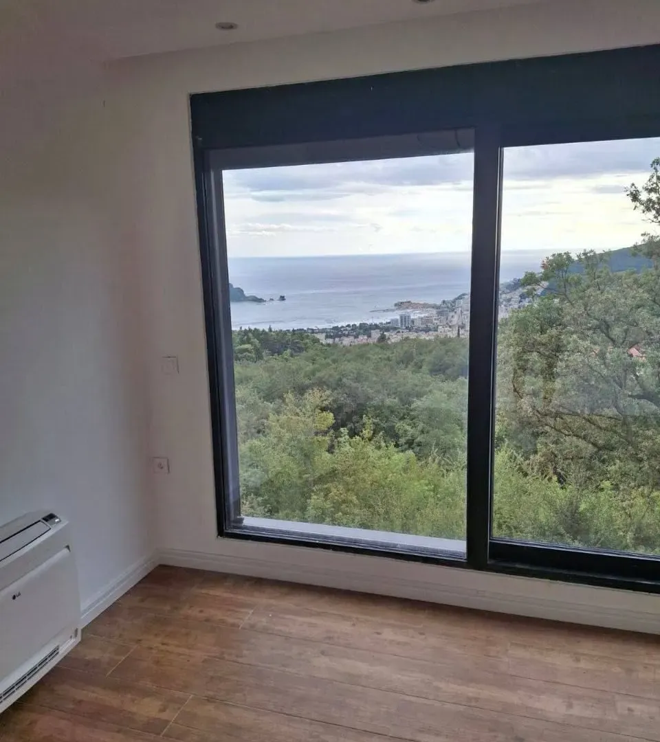 Sale, house, 180m², Markovići, Budva