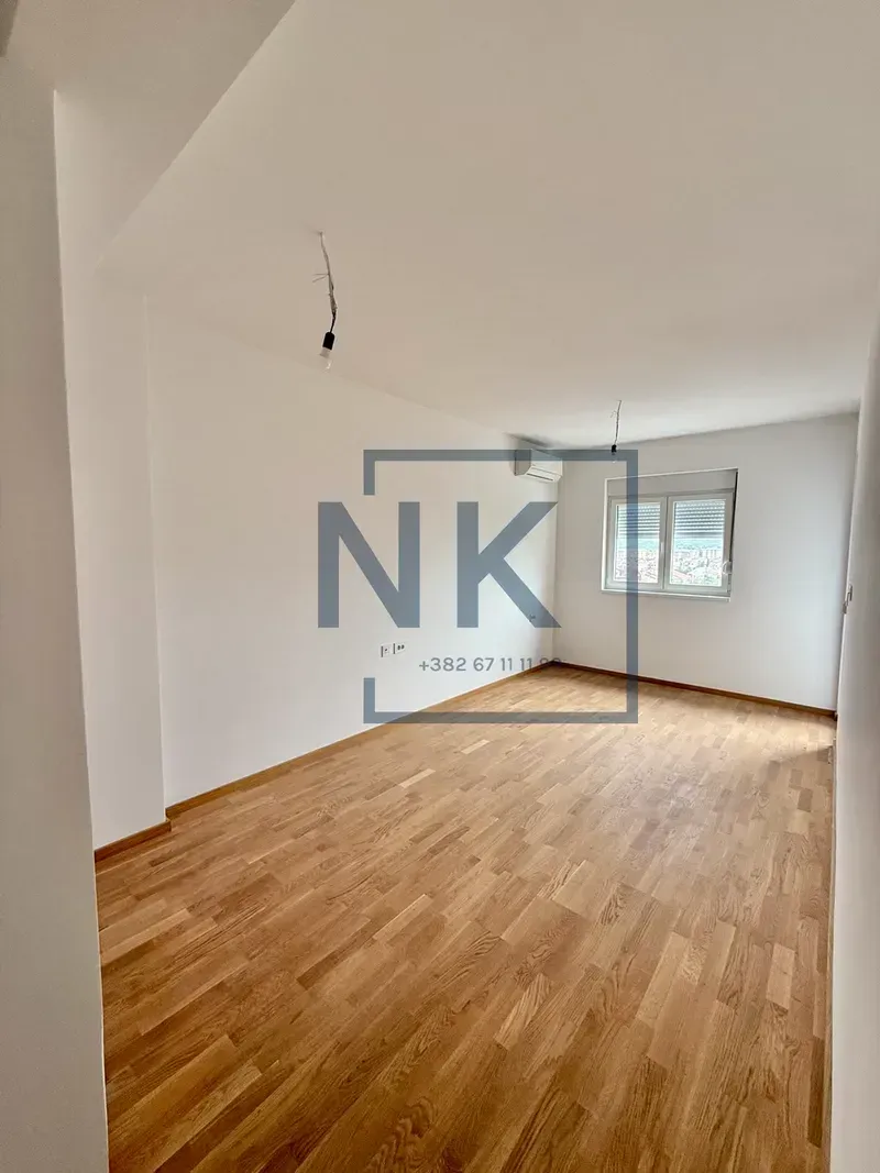 Prodaja, trosoban stan, 106m², Stari Aerodrom, Podgorica