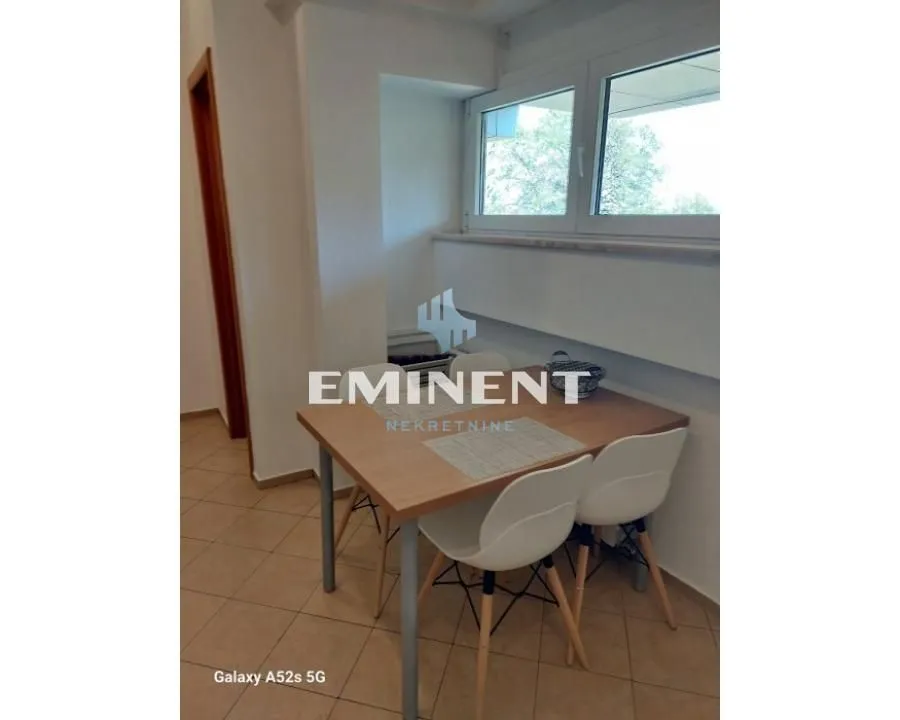 Rent, apartment, 165m², Savski Venac, Beograd