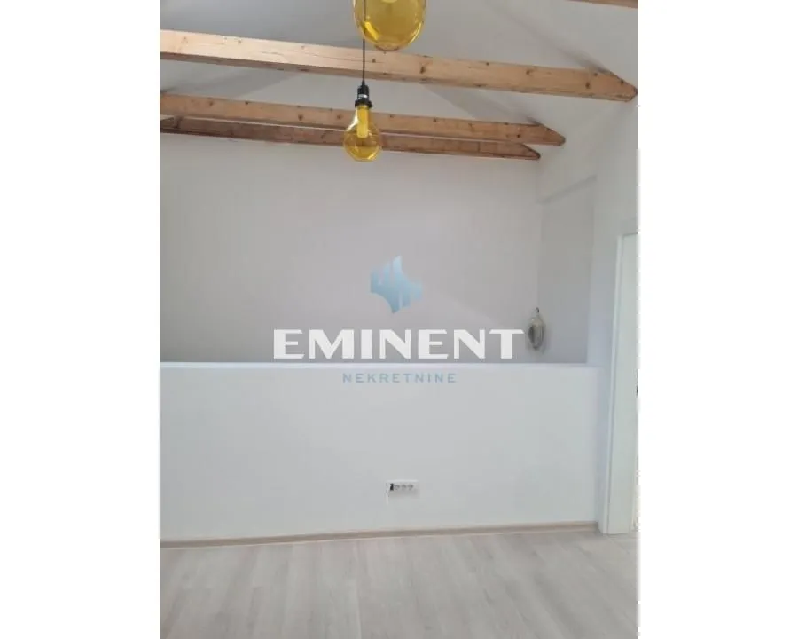 Izdavanje, kuća, 221m², Stari Grad, Beograd