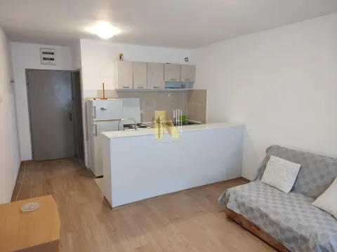 Sale, studio apartment, 24m², Podbara, Novi Sad Sve Podlokacije