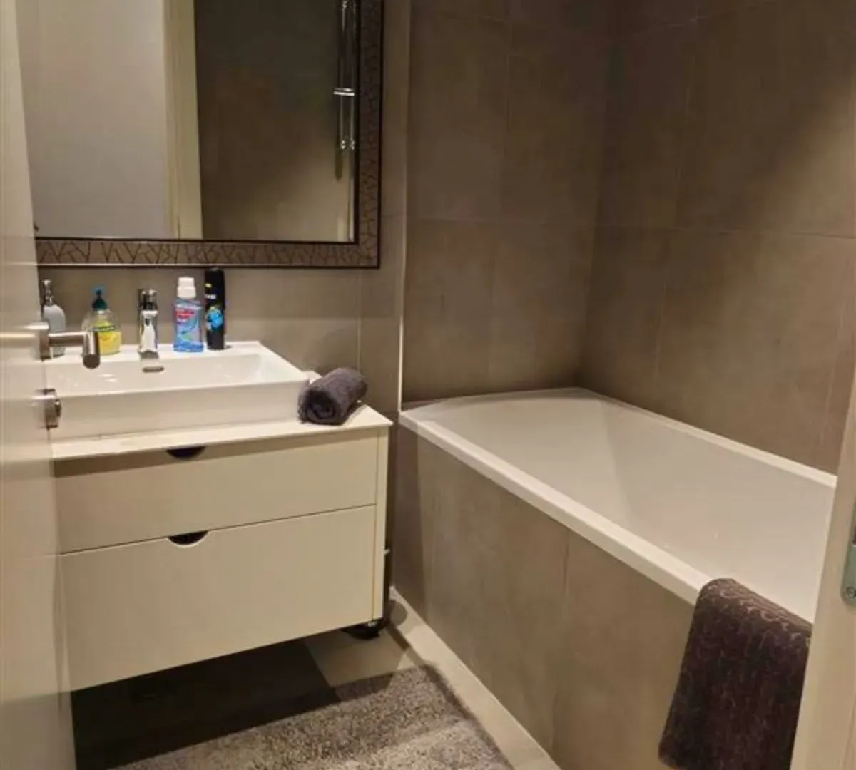 Sale, three bedroom apartment, 83m², Beograd Na Vodi, Beograd