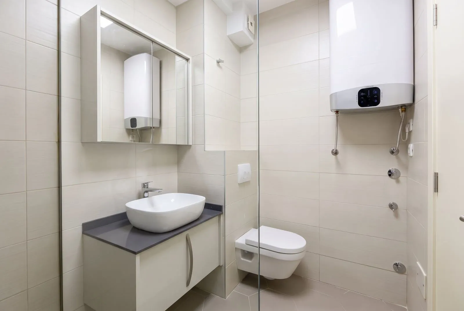 Prodaja, dvosoban stan, 52m², Dobrota, Kotor