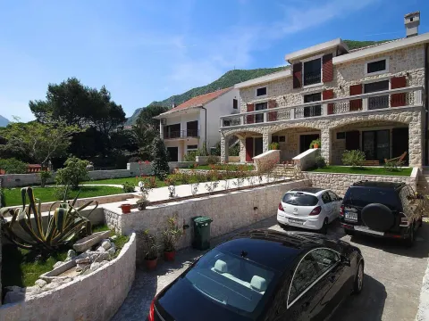 Sale, house, 497m², Prčanj, Kotor - image 4