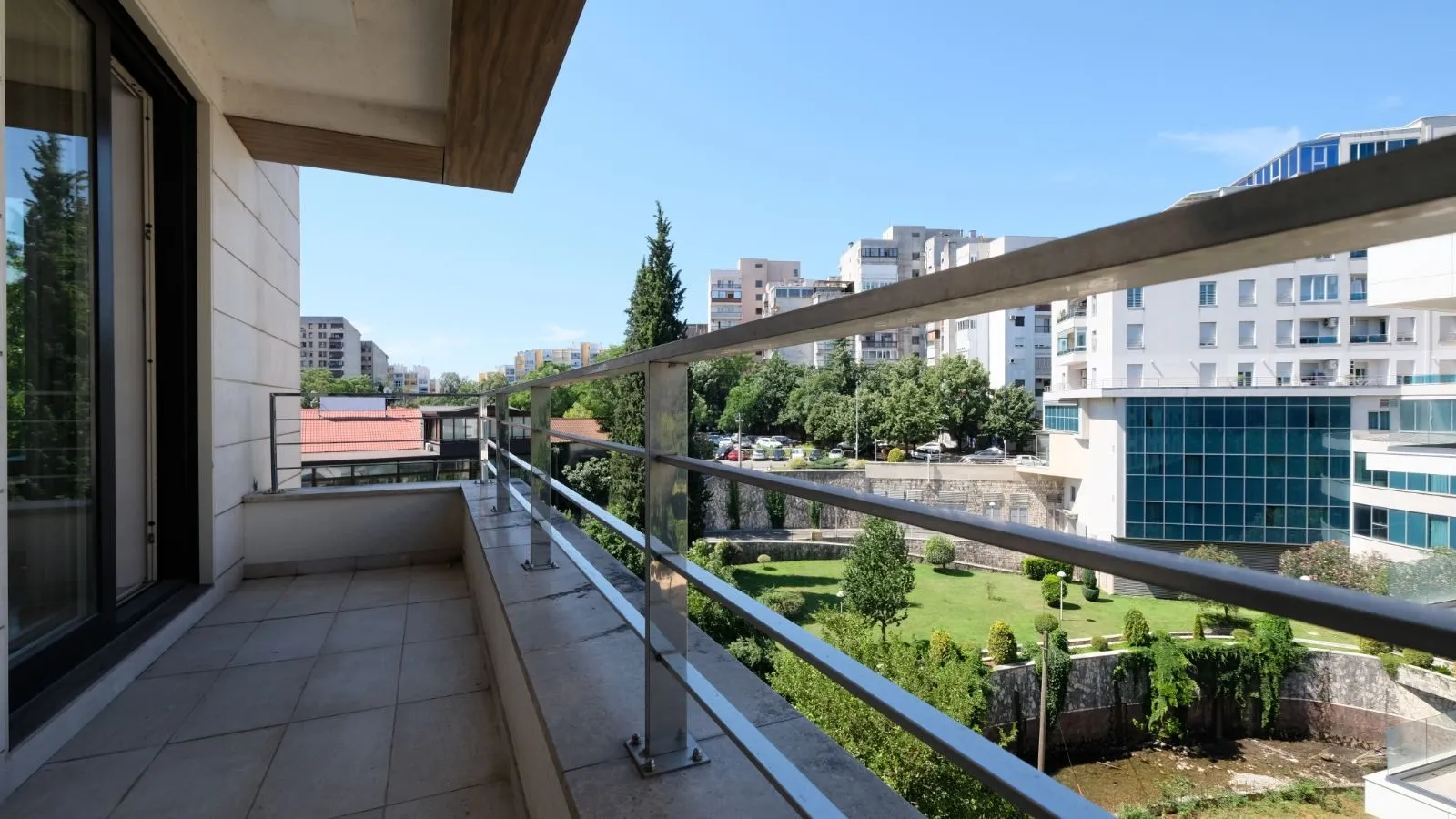 Rent, three bedroom apartment, 119m², Podgorica, Crna Gora
