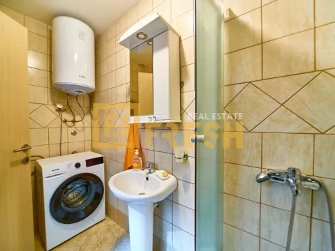 Izdavanje, jednosoban stan, 42m², Stari Aerodrom, Podgorica - image 10