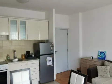 Izdavanje, jednosoban stan, 38m², Adamovićevo Naselje, Novi Sad Sve Podlokacije - image 2