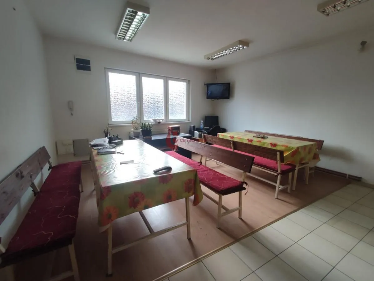 Prodaja, kuća, 630m², Gat, Subotica