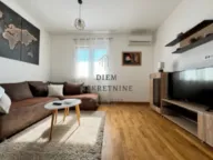 Izdavanje, jednosoban stan, 50m², City Kej, Podgorica - image 1