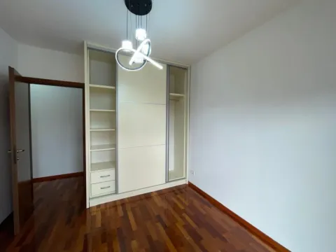 Izdavanje, dvosoban stan, 76m², City Kvart, Podgorica - image 2